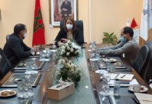 الصورة من إجتماع بعض أعضاء مكتب جمعية APAG مع السيدة فاطمة الحساني رئيسة الجهة بمقر مجلس الجهة